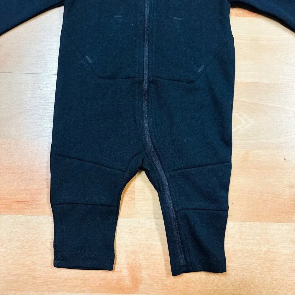 NWT Gap Fit Baby Hooded Black One Piece Size 3-6M NEW